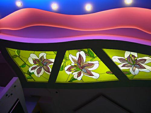 Витражные световые потолки. Производство художественных витражей в Саратове